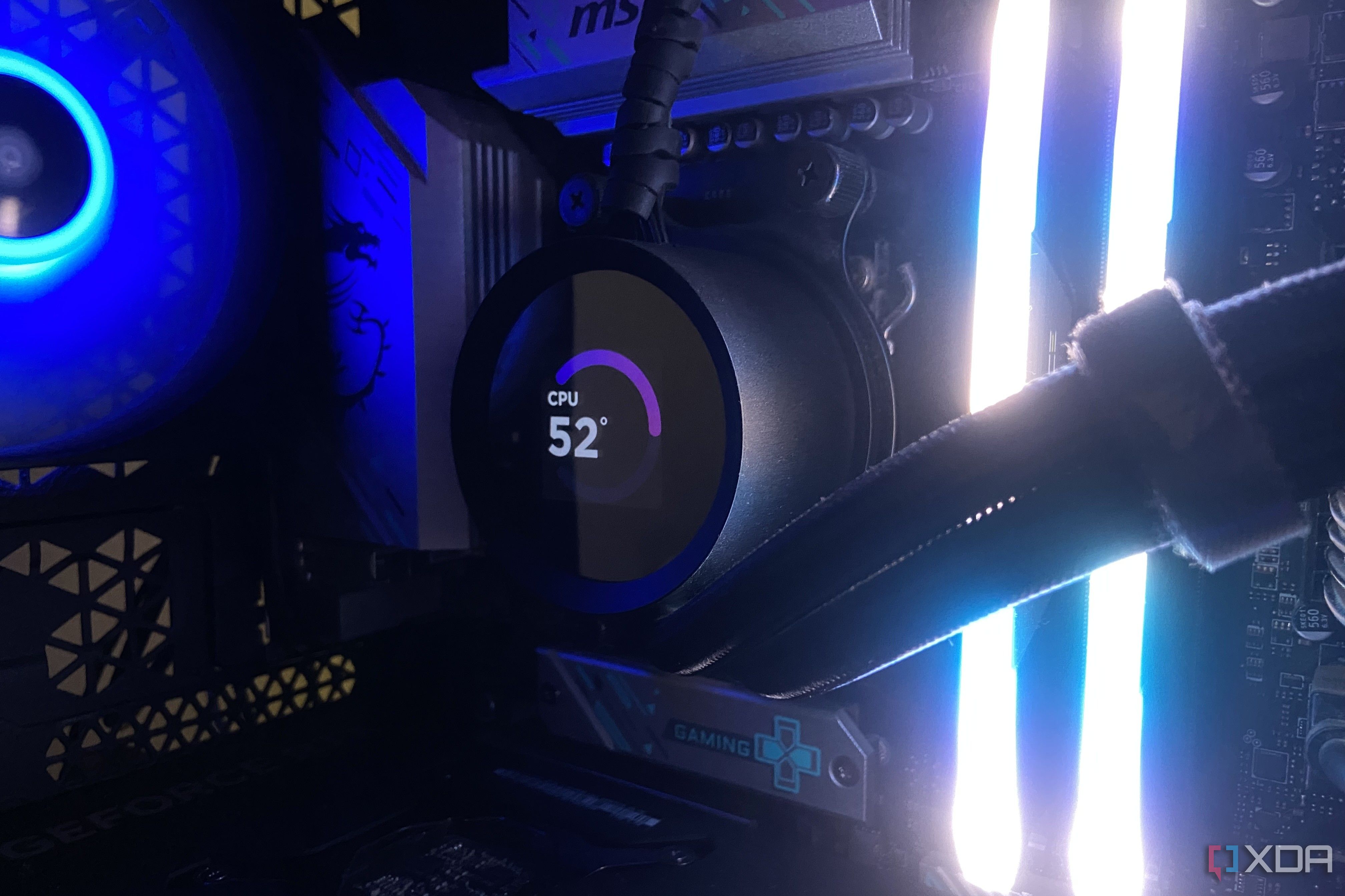 An Ryzen 7000 series processor with an NZXT AIO. 
