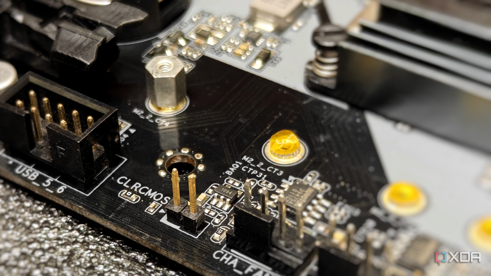 Anidroid Computer Operating System Your motherboard still has a reset button for a password almost nobody ...