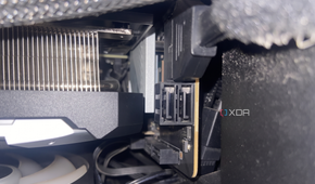 Image of a SATA port on a motherboard.