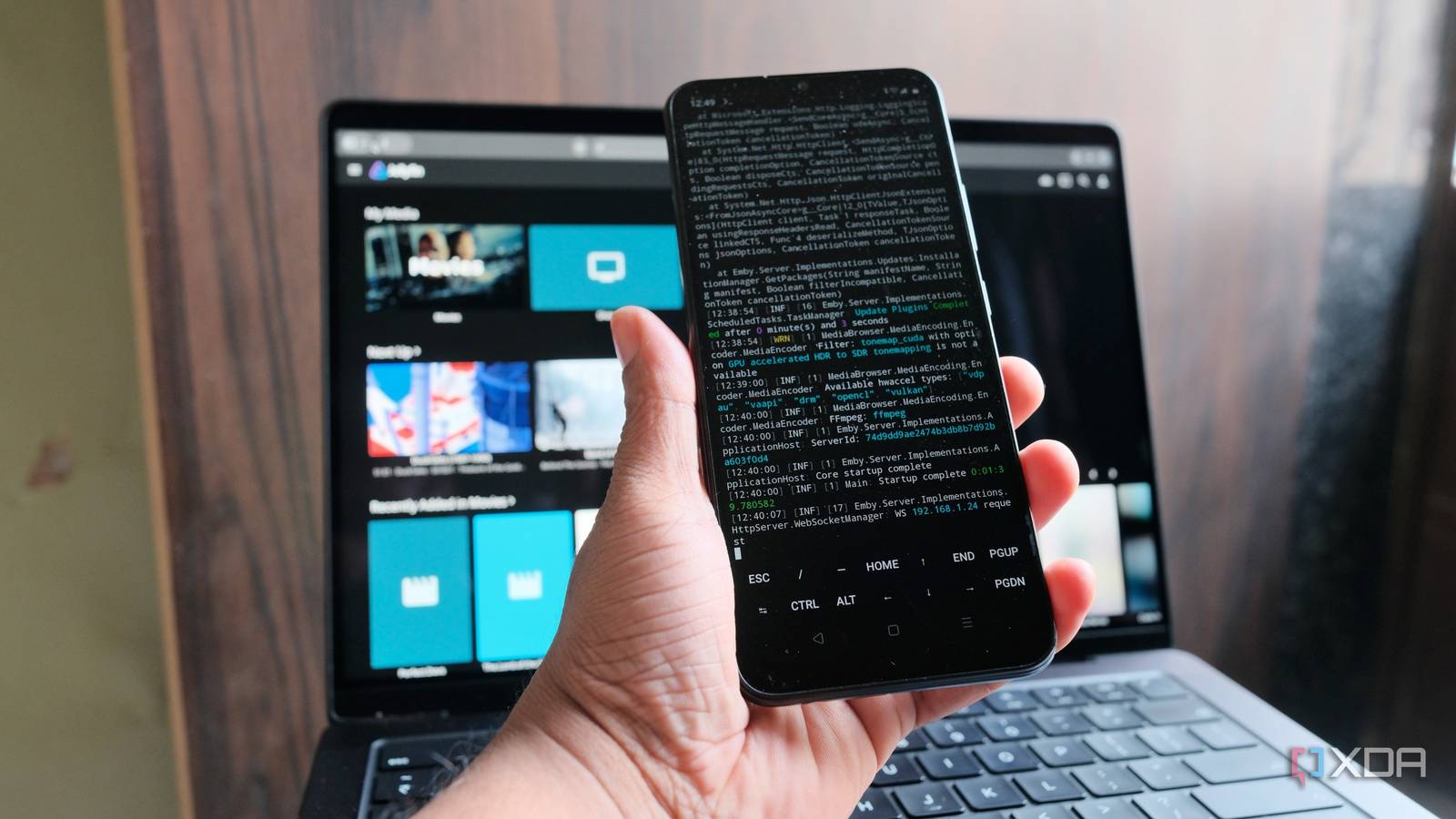 смартфон в качестве сервера Jellyfin