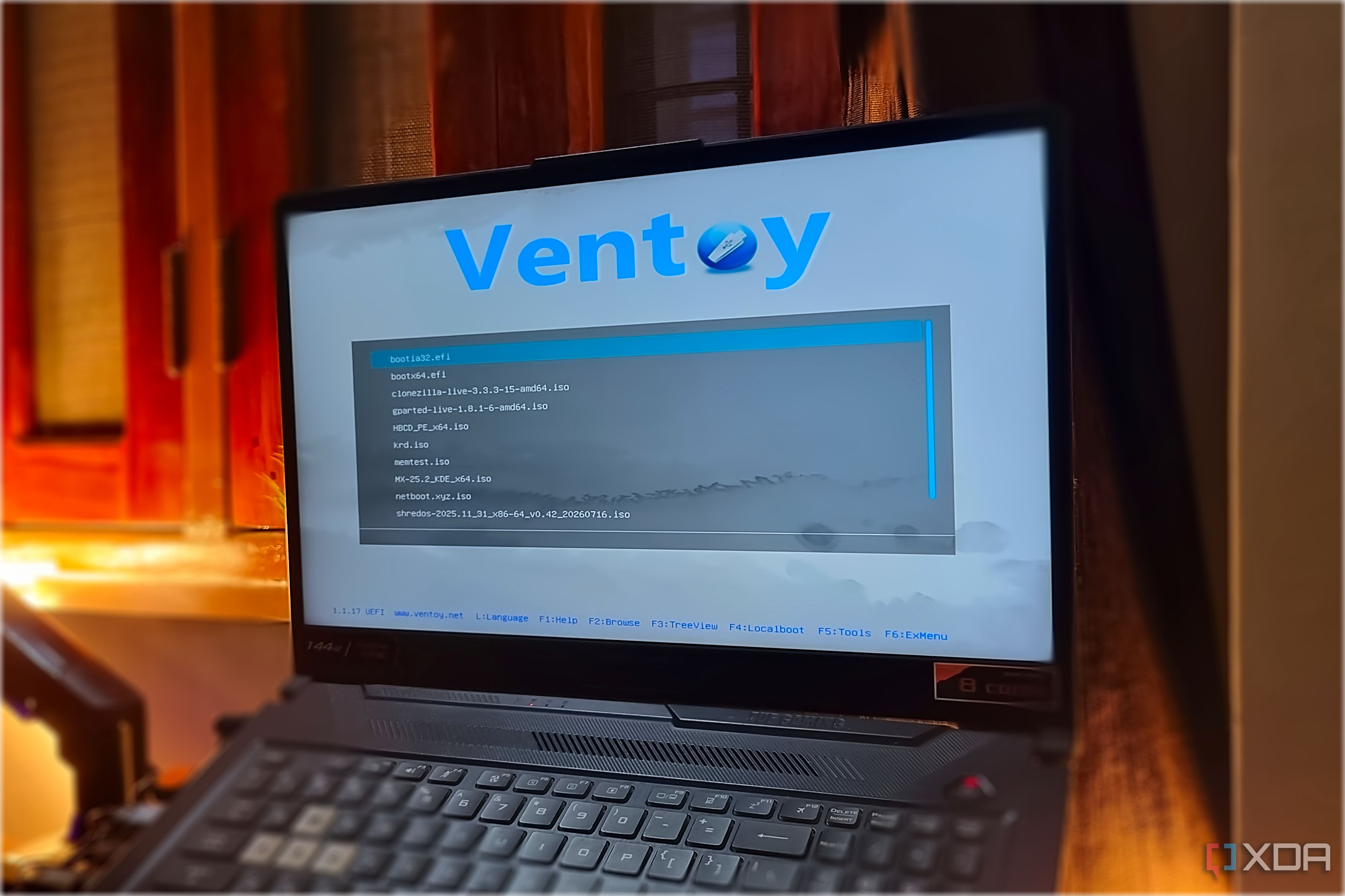 Bootable USB with 10 free tools fixes PC issues