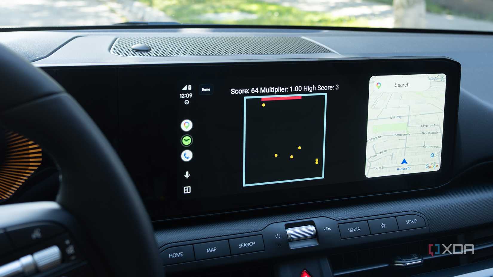 приложение Xtream Player для Android Auto — иллюстрация 3 к материалу приложение Xtream Player для Android Auto — иллюстрация 3 к материалу