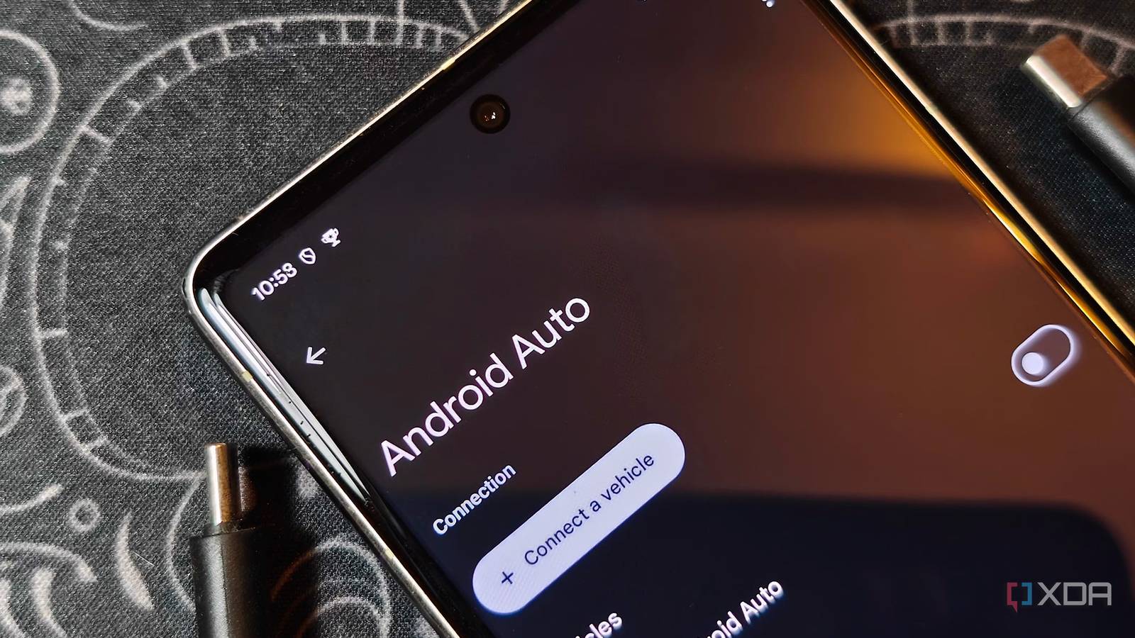 My old car's Android Auto stopped freezing after I lowered one hidden resolution setting