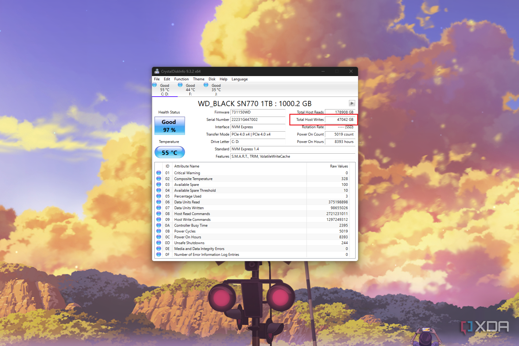 Screenshot of CrystalDiskInfo showing the Total Disk Writes attribute