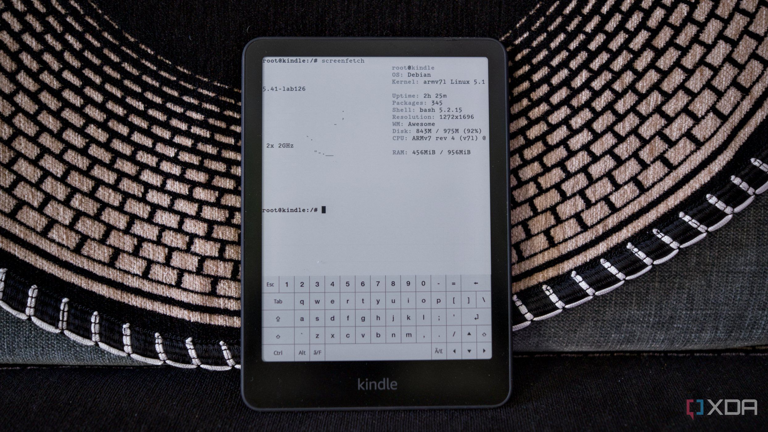 Debian Linux hardware and software details on Kindle