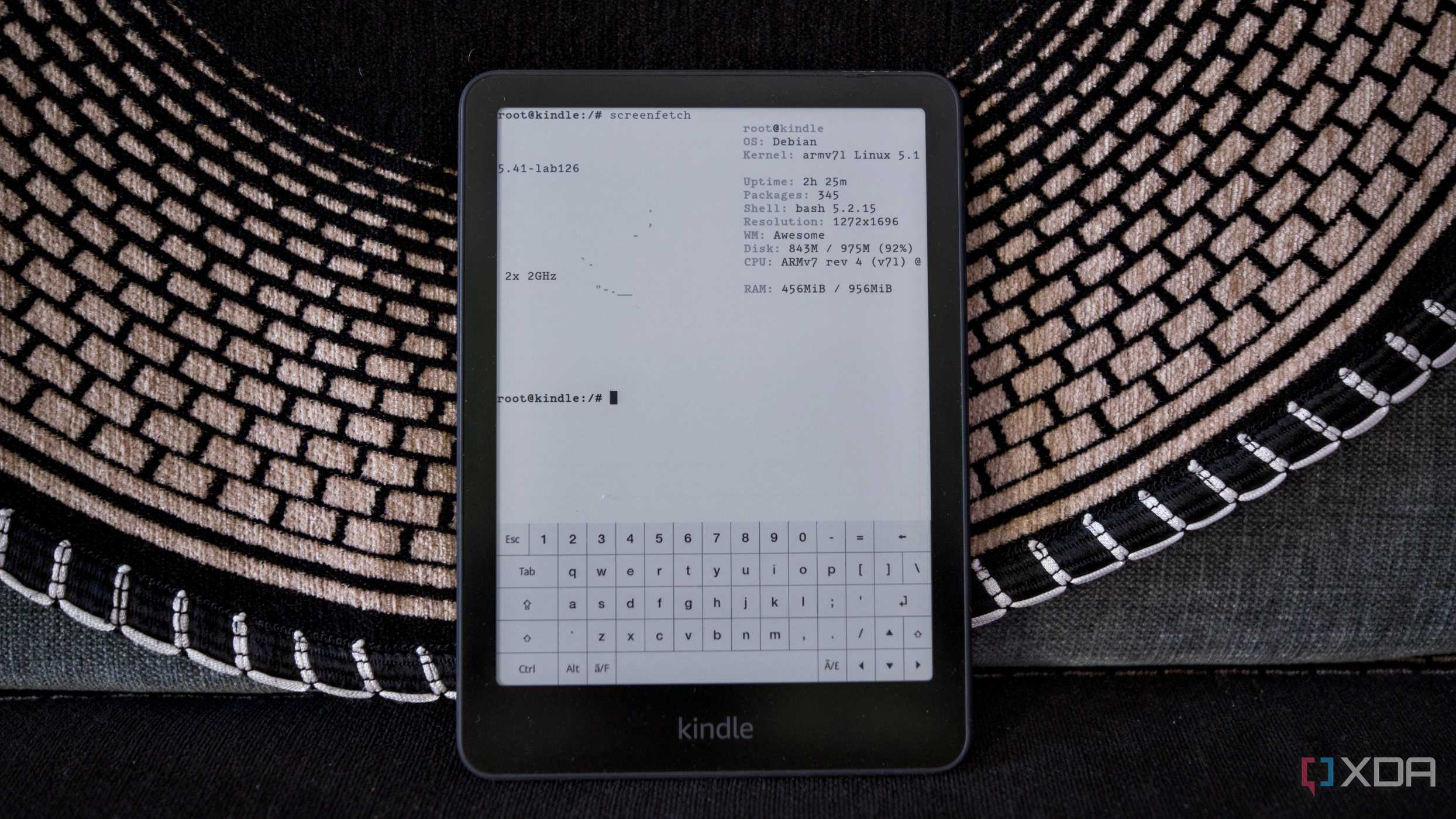 Debian Linux hardware and software details on Kindle
