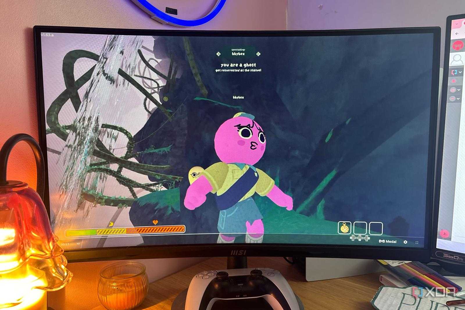 peak on monitor on desk