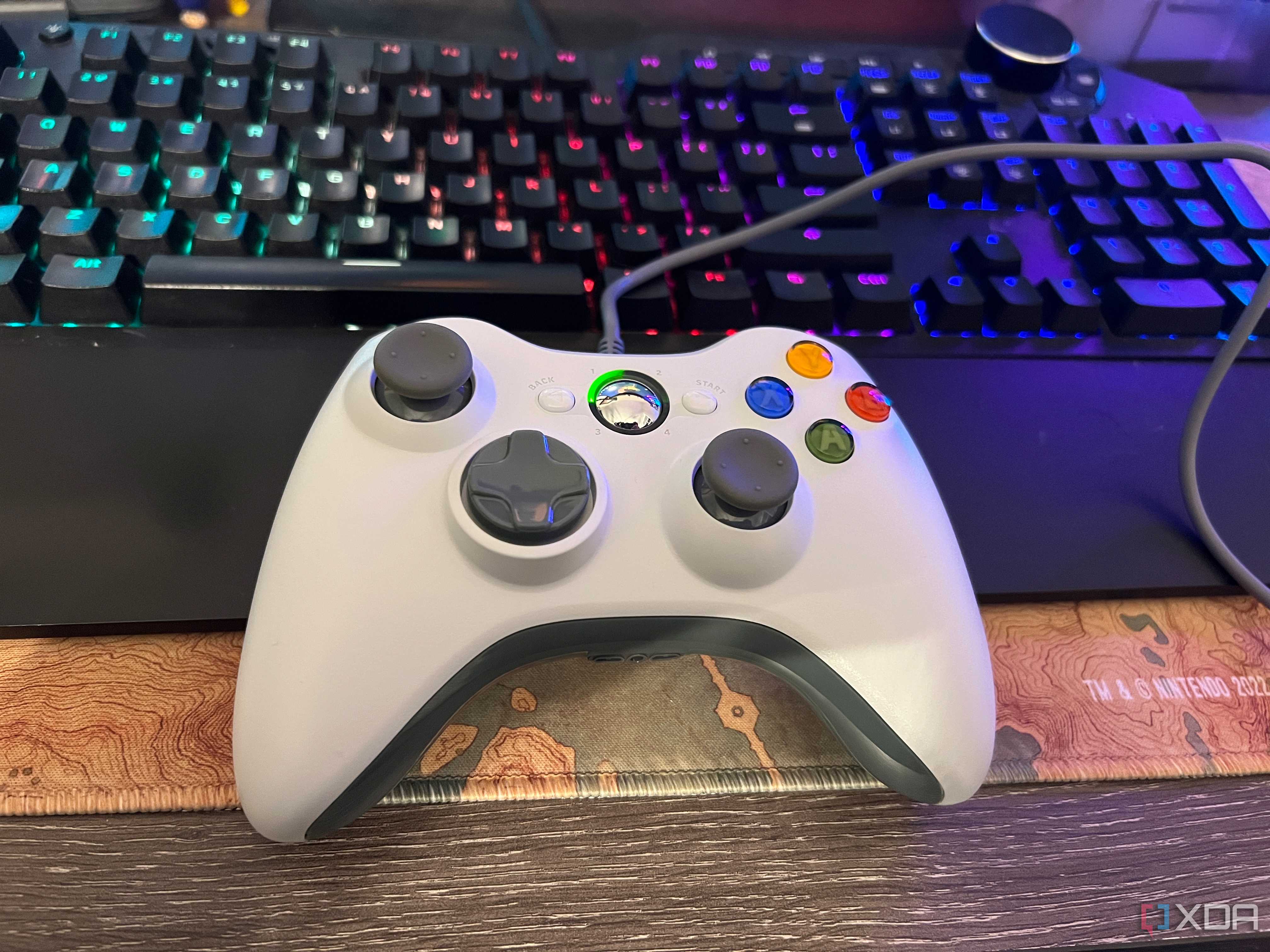 An Xbox 360 gamepad connected to a PC