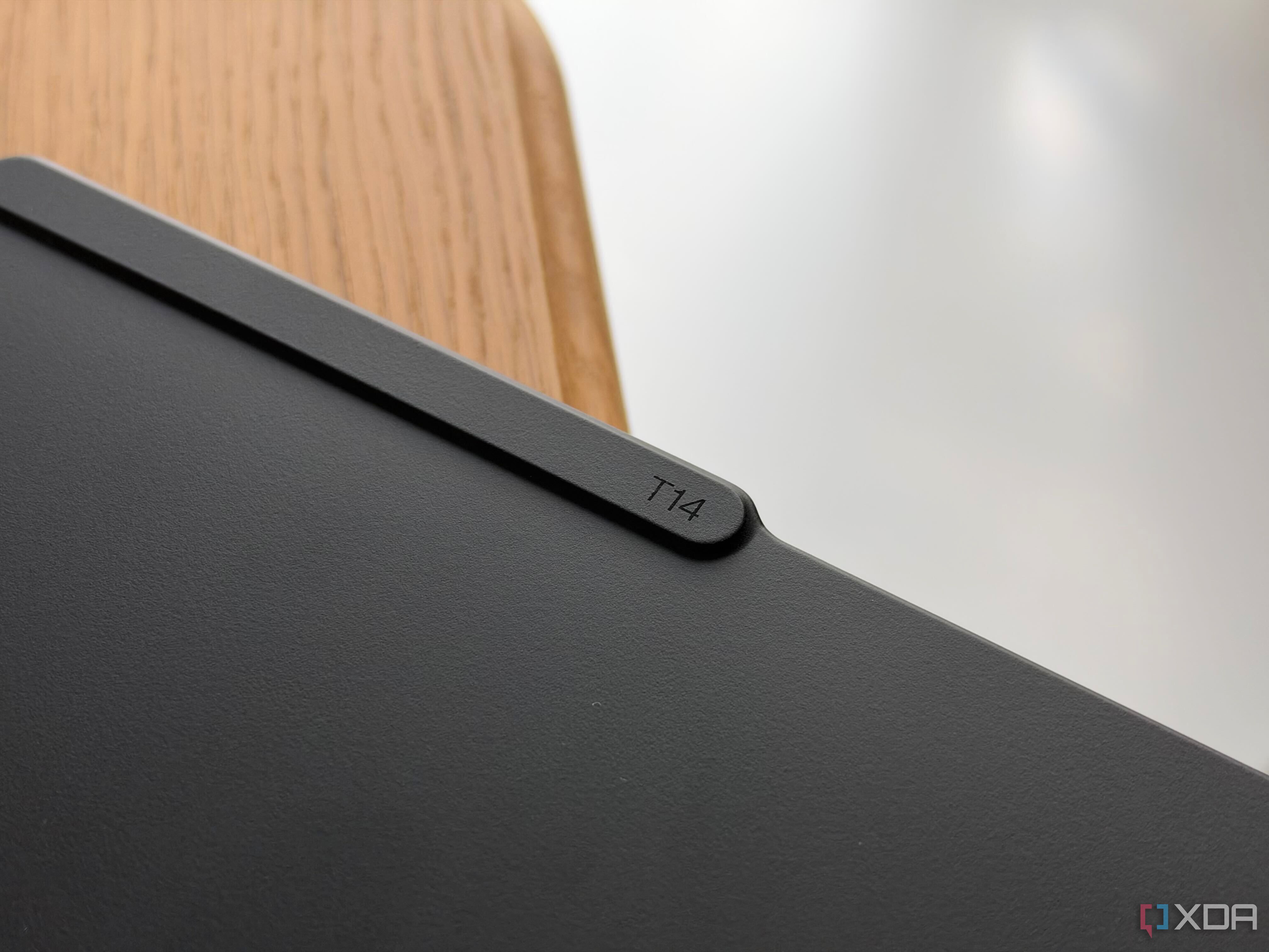 lenovo-thinkpad-laptop-t14-gen-7 (23)