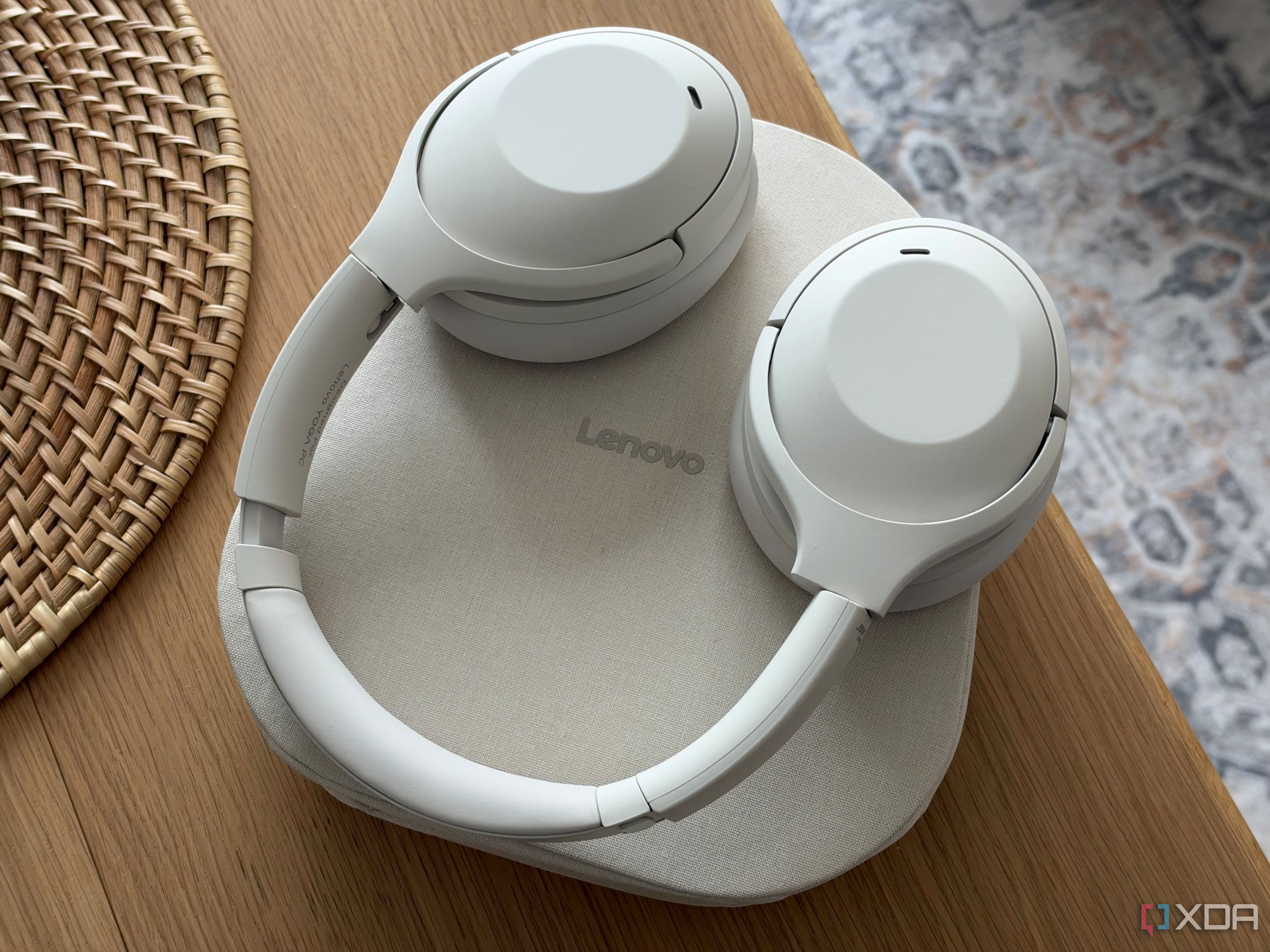 lenovo-yoga-headphone-pc-edition-tap-to-pair (1)