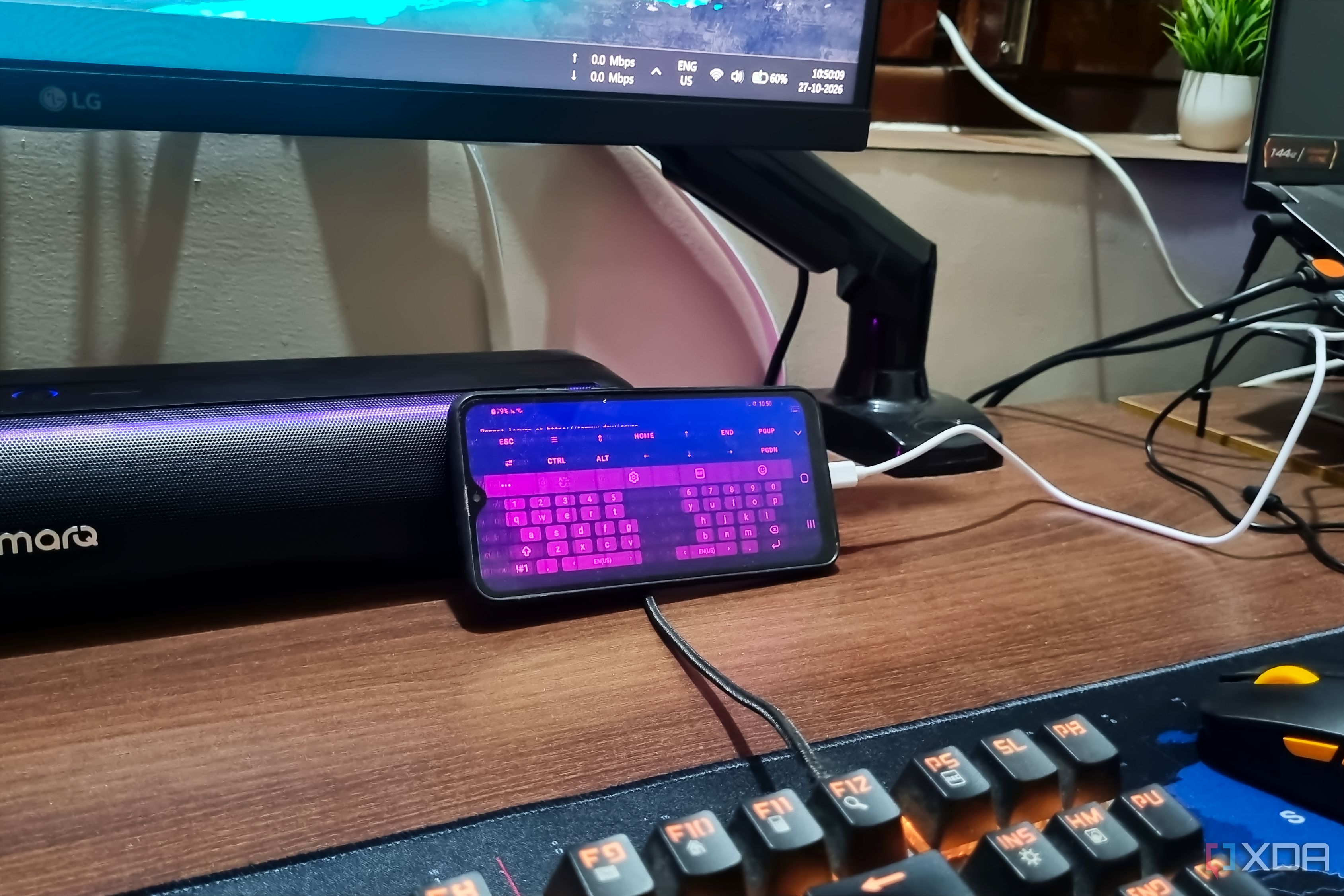 photo of old android phone server