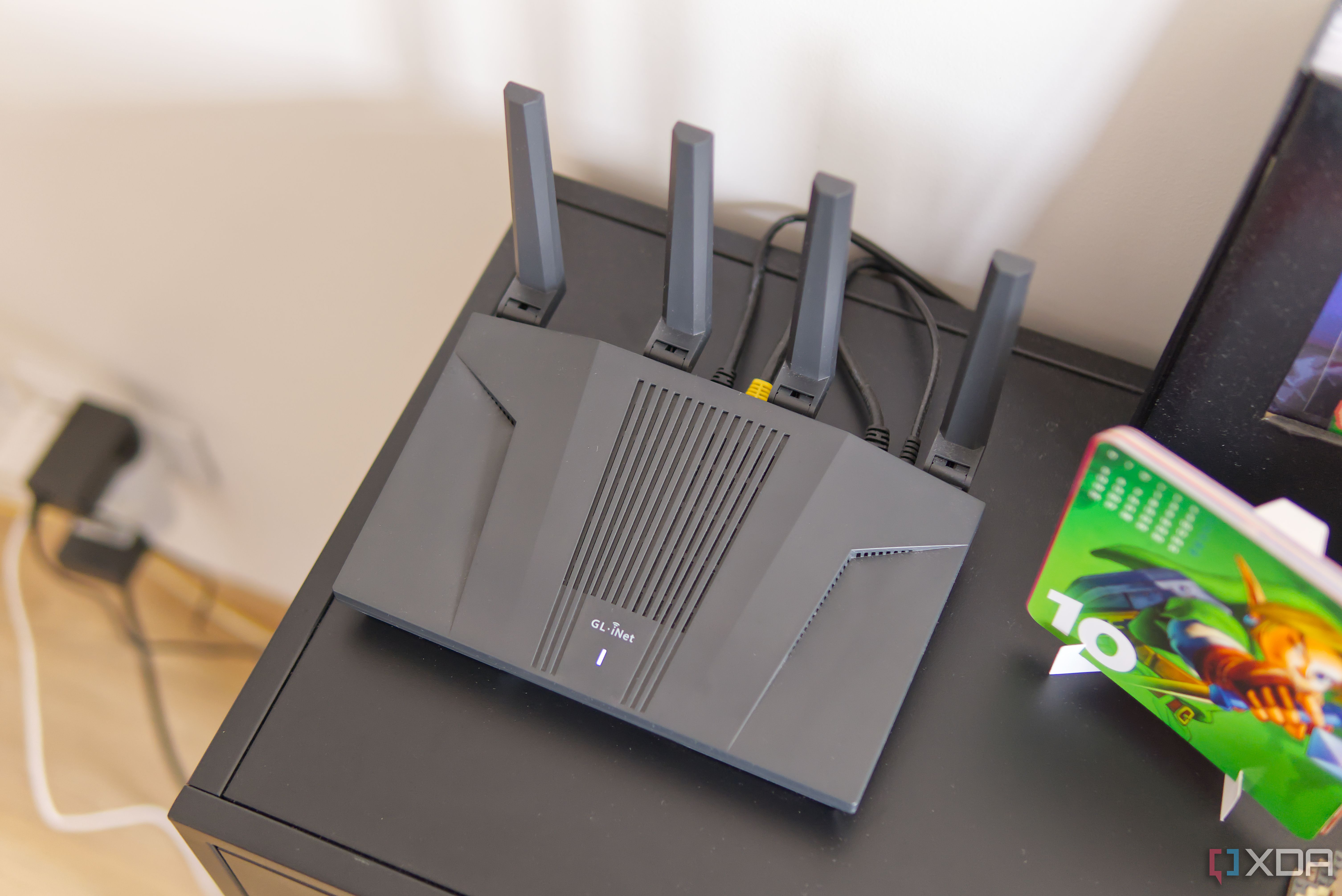 Overhewad view of a Wi-Fi router