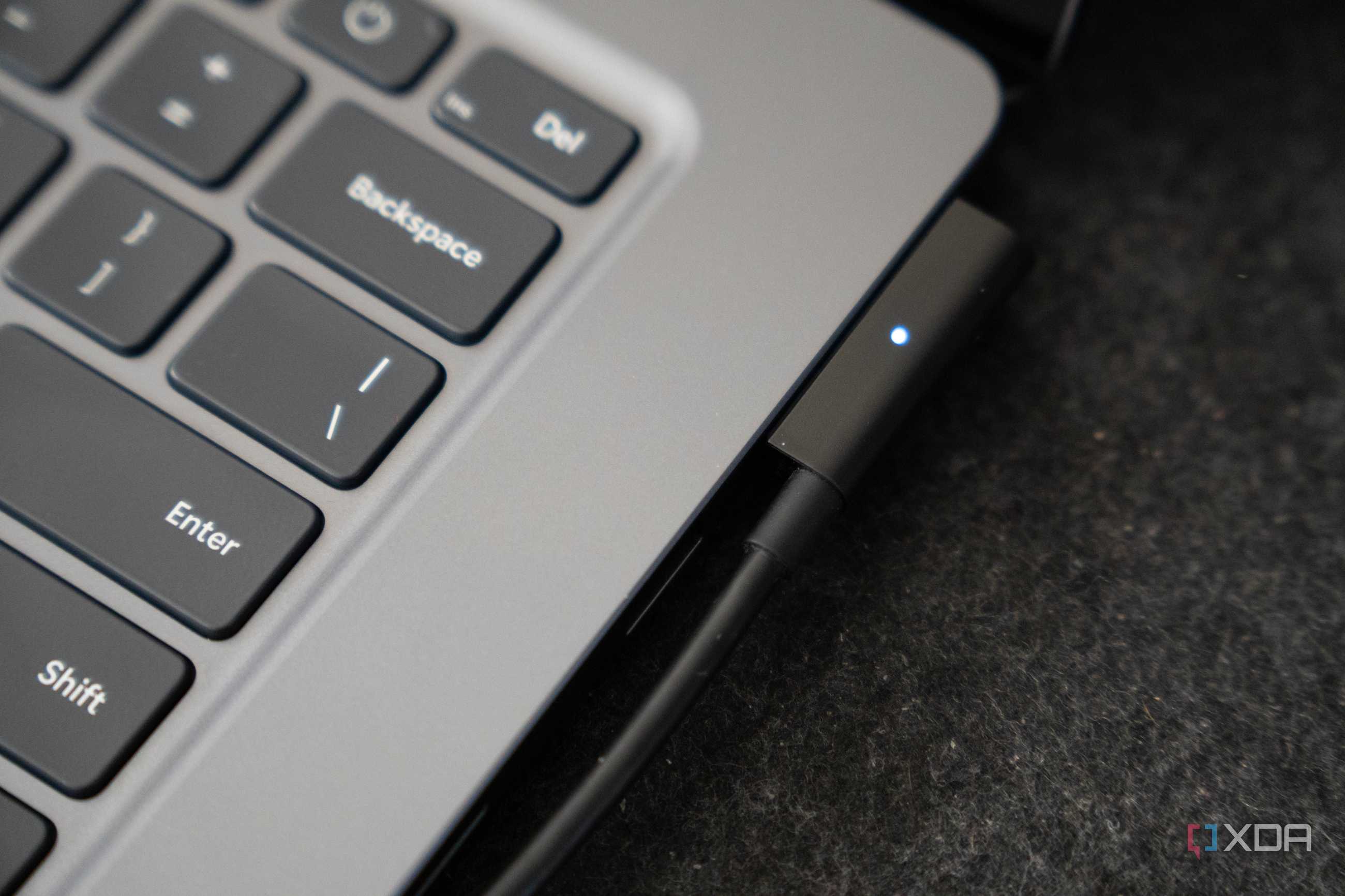 Surface Laptop Ultra-1-1