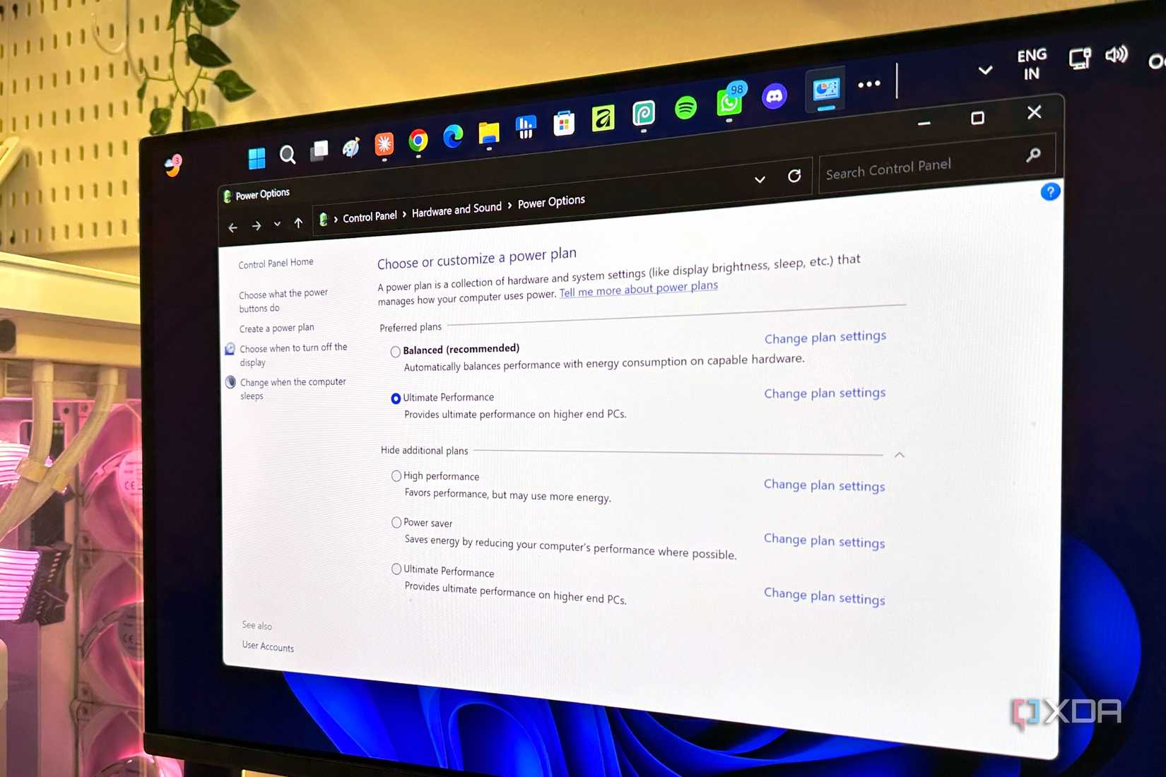 Power plans in Windows 11 settings.