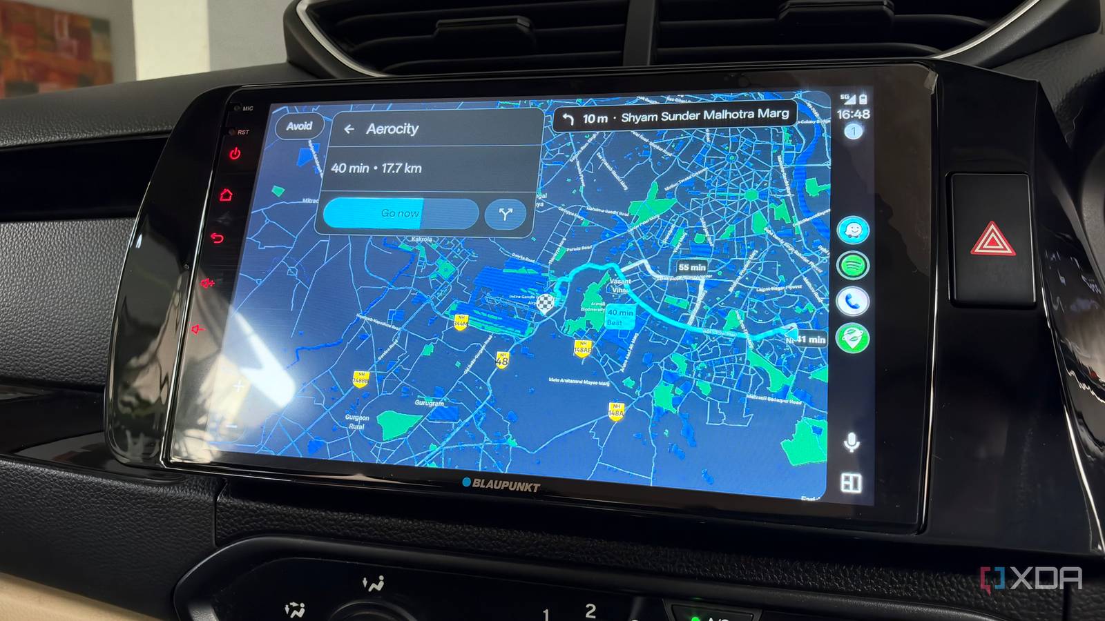 I switched back to Waze for one feature Google Maps still refuses to get ...