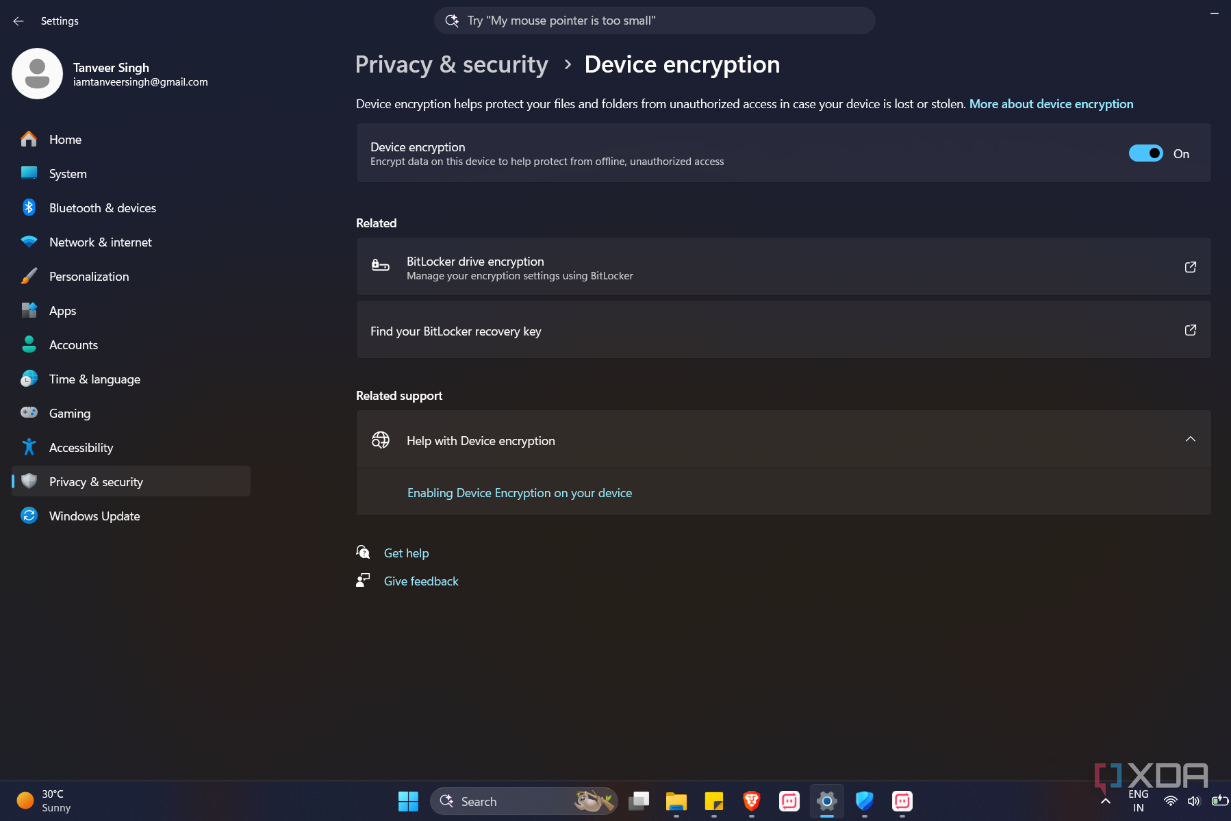 Screenshot of Windows 11 privacy & security settings highlighting device encryption
